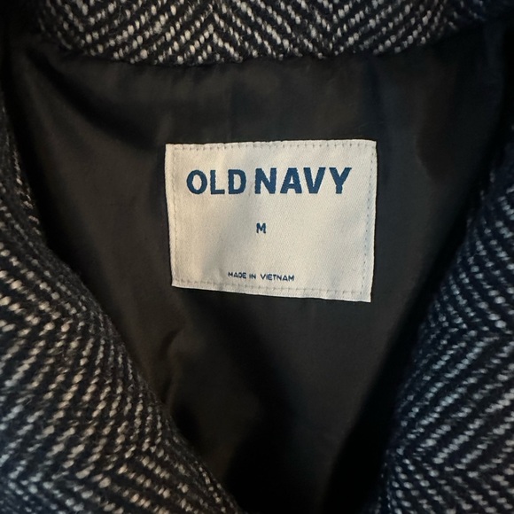 Old Navy Herringbone Button-Front Coat – Size M - Picture 4 of 7
